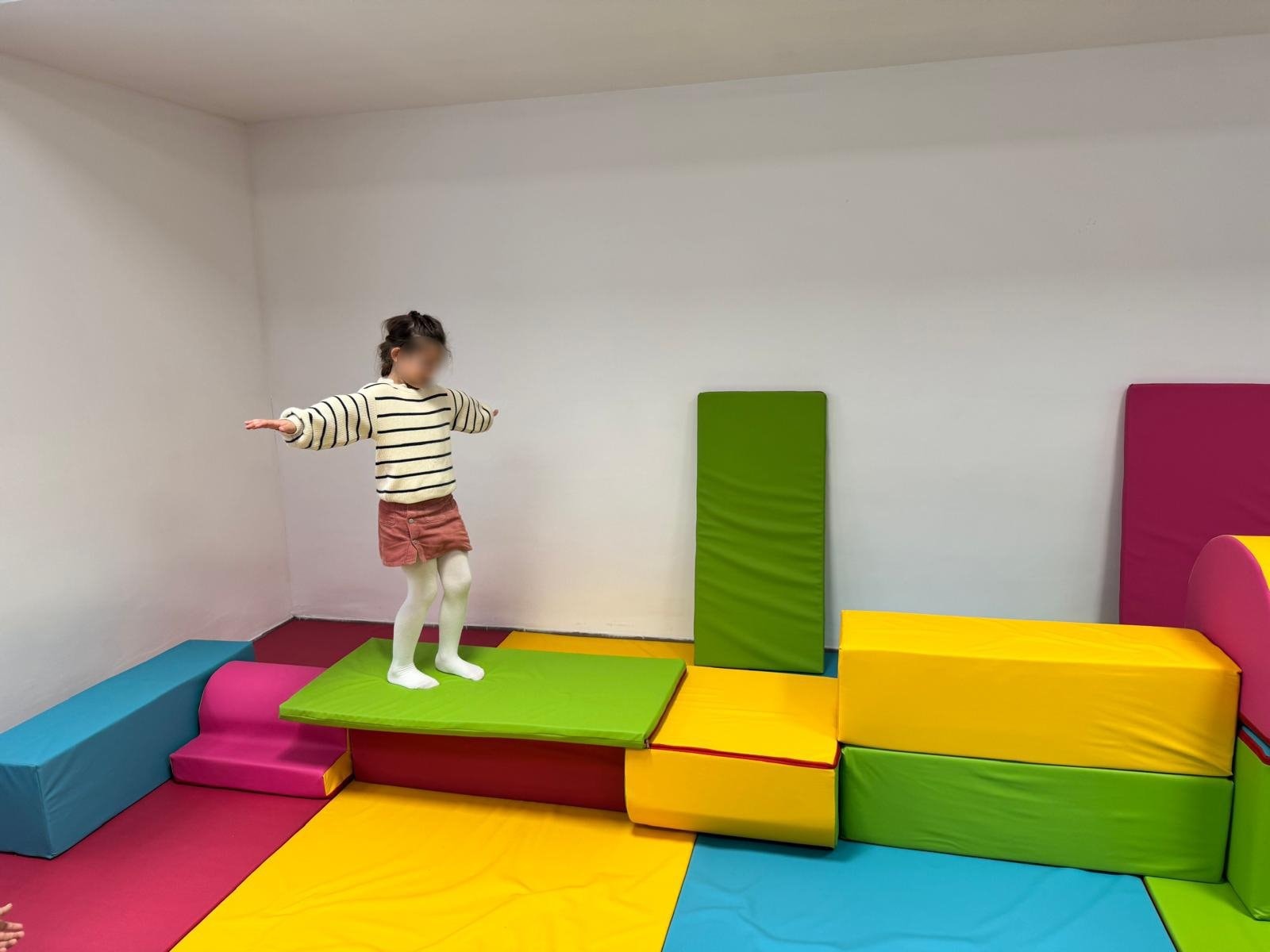 615356654_880029734611383_1049563139398781192_n